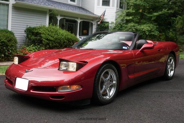 Used 2004 Chevrolet Corvette Convertible w/ Preferred Equipment Group RWD image 14