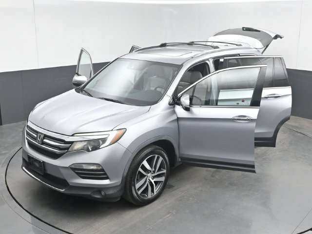 Used 2018 Honda Pilot Elite image 54