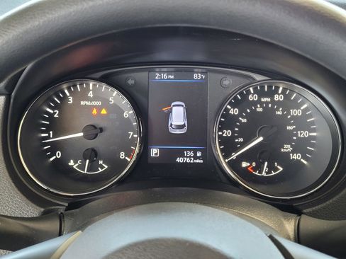 Certified 2020 Nissan Rogue S image 10