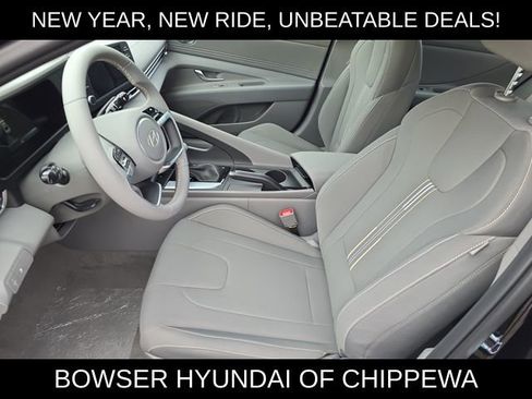 New 2026 Hyundai Elantra Sport image 4