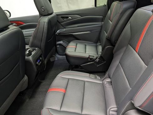 New 2026 Chevrolet Traverse RS AWD/4WD image 13