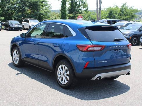 Used 2023 Ford Escape Active AWD/4WD image 5