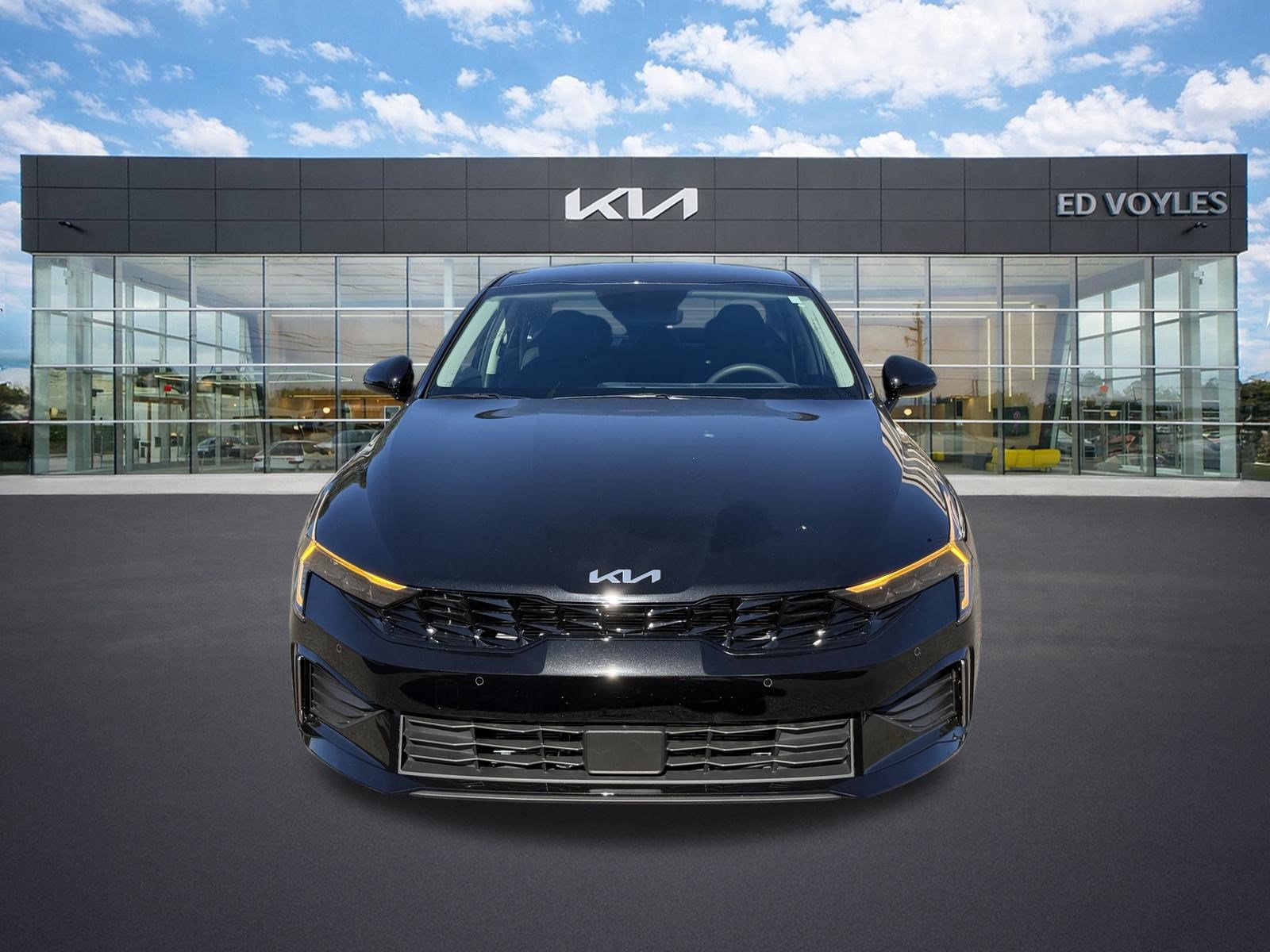 New 2027 Kia K5 LXS FWD image 2