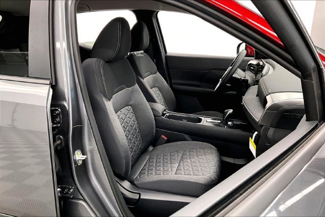 New 2027 Nissan Kicks SV FWD image 35