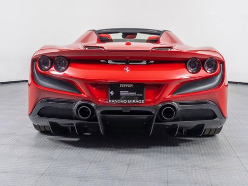 Certified 2023 Ferrari F8 Tributo image 5