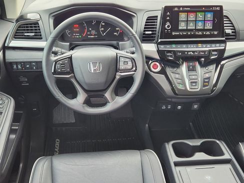 Used 2025 Honda Odyssey Touring image 26