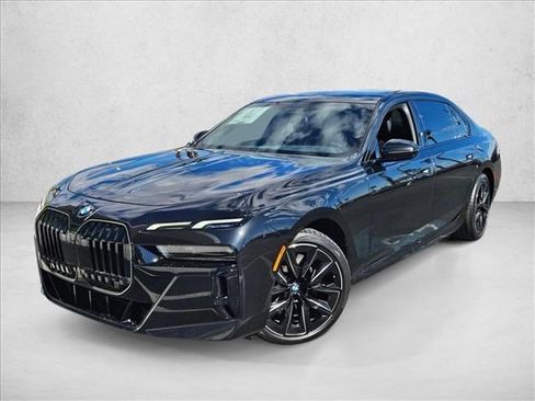 Used 2025 BMW 760i xDrive 760i xDrive image 1
