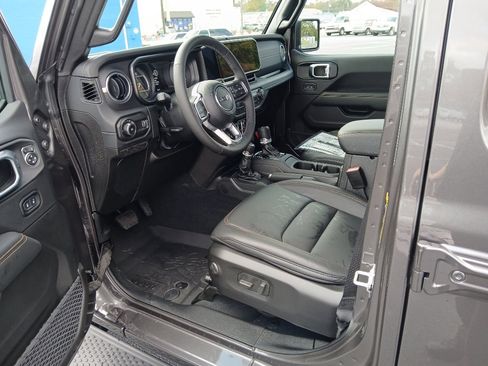 New 2026 Jeep Wrangler Unlimited Sahara image 8