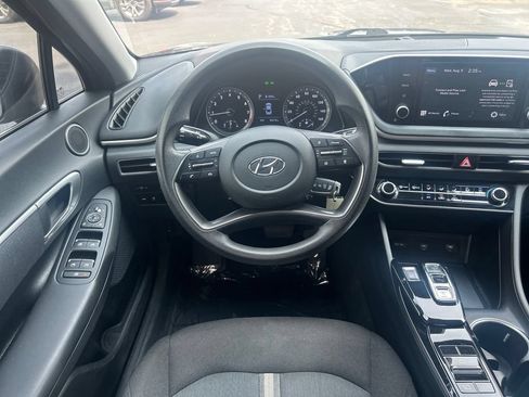 Used 2021 Hyundai Sonata SE FWD image 16