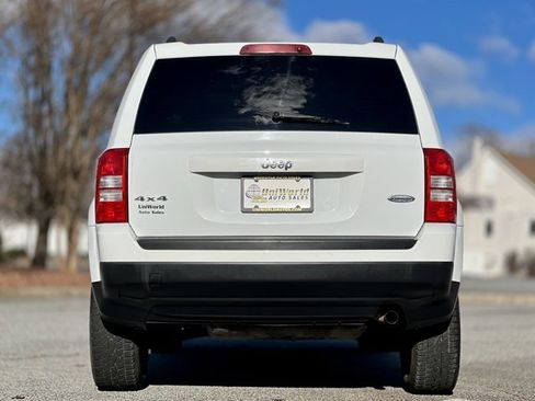 Used 2017 Jeep Patriot Latitude image 6