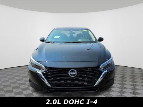 Used 2025 Nissan Sentra SV image 11