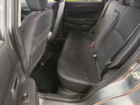 Used 2015 Mitsubishi Outlander Sport ES image 8