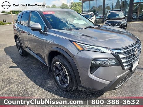 Certified 2024 Nissan Rogue SV w/ SV Premium Package AWD/4WD image 2