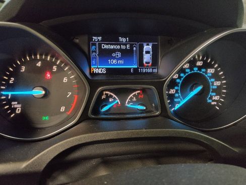 Used 2016 Ford Escape SE w/ Equipment Group 201A FWD image 23