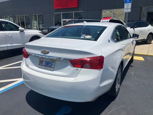 Used 2018 Chevrolet Impala LT FWD image 4