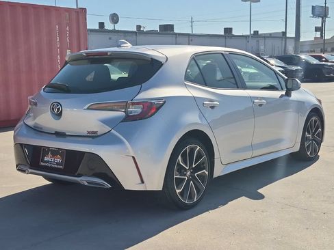 Used 2021 Toyota Corolla XSE FWD image 6