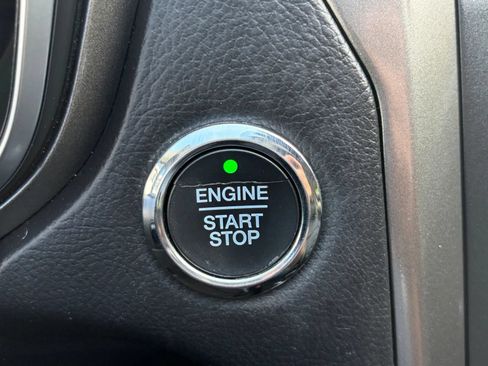 Used 2018 Ford Fusion Energi SE FWD image 26