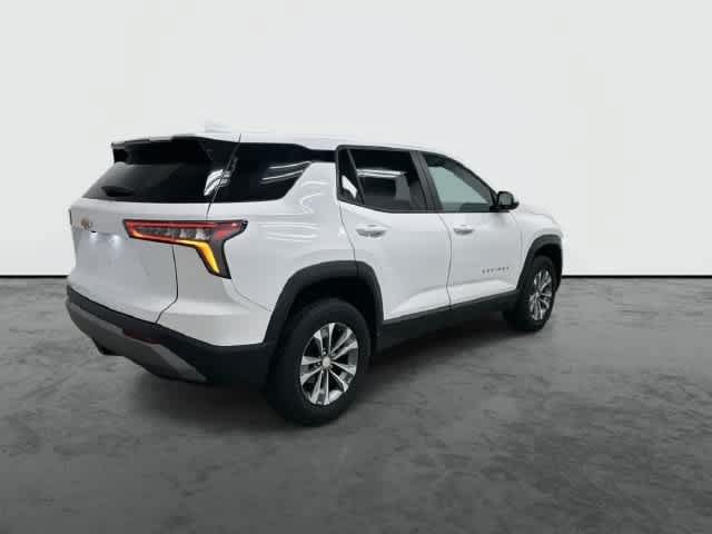 Used 2026 Chevrolet Equinox LT FWD image 4