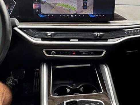 Used 2024 BMW X6 xDrive40i w/ Premium Package AWD/4WD image 16