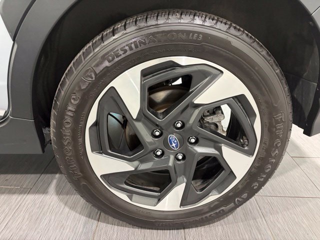 Used 2024 Subaru Crosstrek 2.5i Limited AWD/4WD image 23