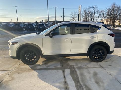 New 2025 MAZDA CX-5 Carbon Edition image 4