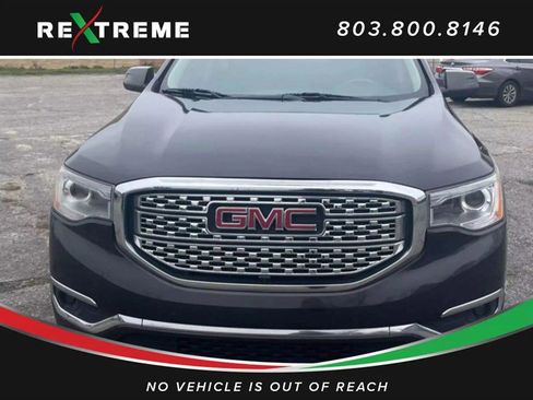 Used 2017 GMC Acadia Denali w/ Technology Package image 2