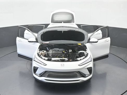 Used 2025 Buick Envista Preferred FWD image 64