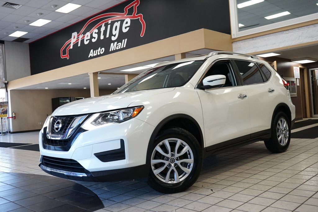 Used 2017 Nissan Rogue SV AWD/4WD image 21