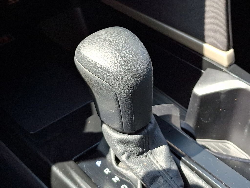 Used 2025 Toyota Camry LE FWD image 14