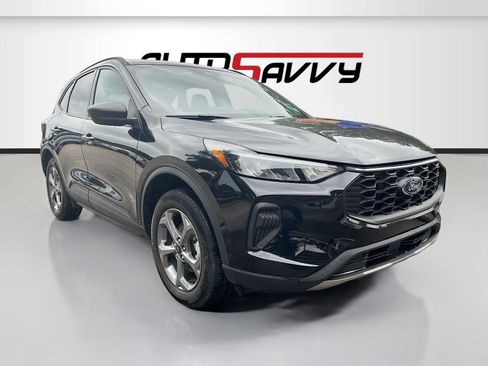 Used 2025 Ford Escape ST-Line AWD/4WD image 1