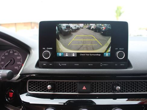 Used 2025 Honda Civic Sport image 25