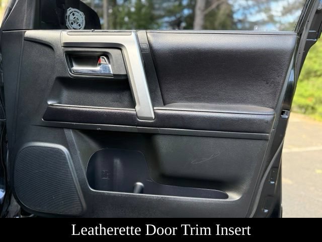 Used 2016 Toyota 4Runner Limited AWD/4WD image 19