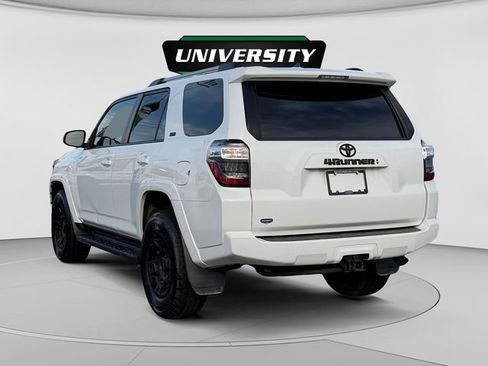 Used 2020 Toyota 4Runner SR5 Premium w/ Moonroof Package AWD/4WD image 5