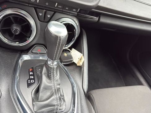 Used 2019 Chevrolet Camaro LT image 15