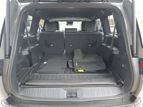 Certified 2024 Lexus GX 550 w/ Accessory Package (Z1) AWD/4WD image 12