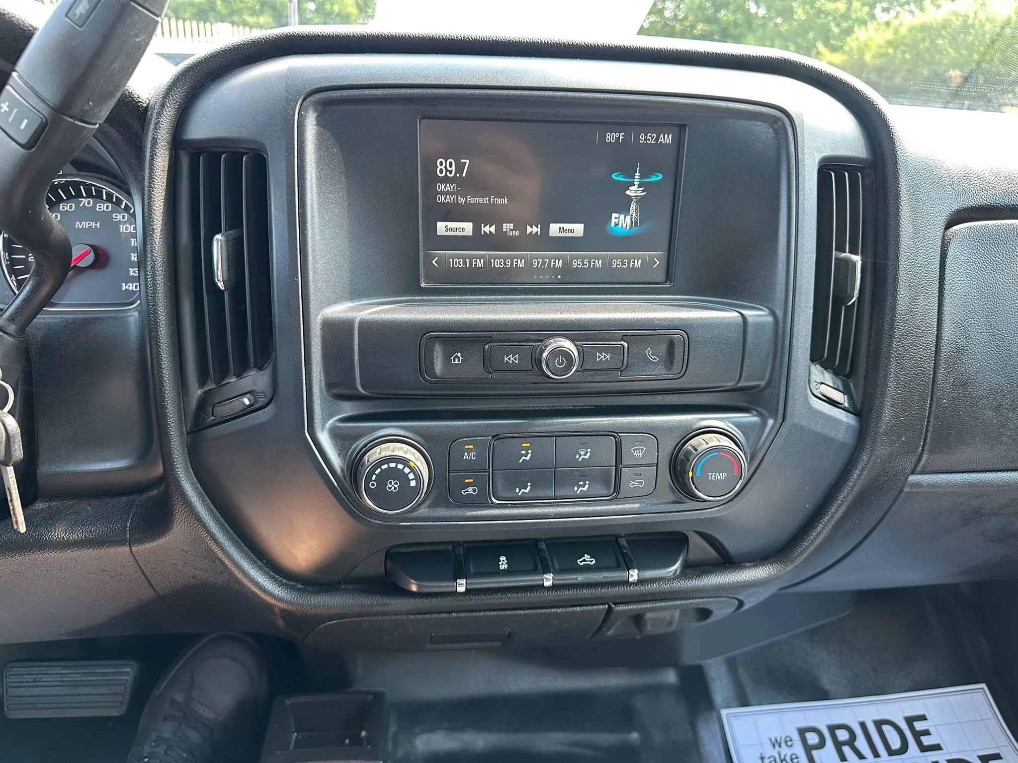 Used 2018 Chevrolet Silverado 2500 W/T AWD/4WD image 27