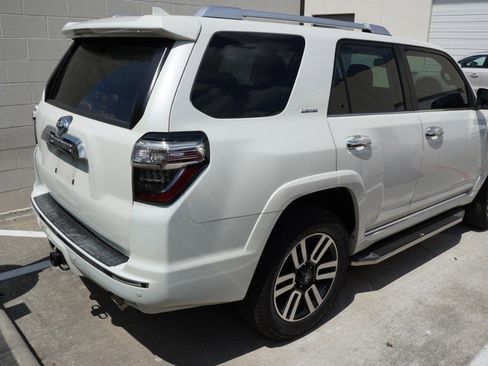 Used 2019 Toyota 4Runner Limited image 4