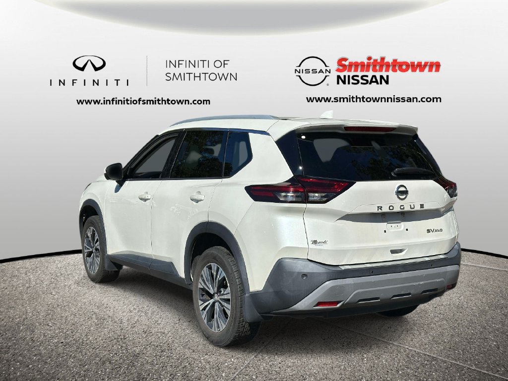 Used 2021 Nissan Rogue SV w/ Premium Package AWD/4WD image 4