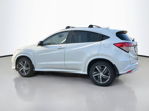 Used 2020 Honda HR-V Touring image 4