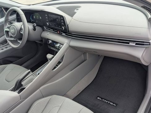 New 2026 Hyundai Elantra Sport FWD image 25