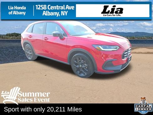 Used 2024 Honda HR-V Sport image 1