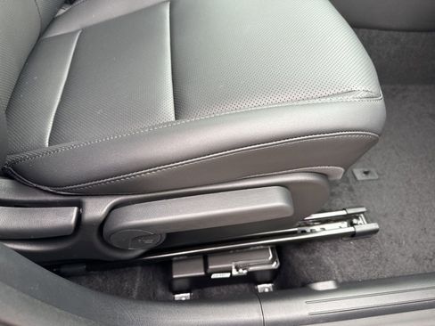 New 2026 Hyundai Kona SEL Premium image 30