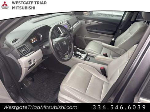 Used 2017 Honda Pilot EX-L image 5