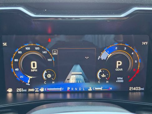 Used 2024 Chevrolet Colorado ZR2 w/ ZR2 Convenience Package III AWD/4WD image 19