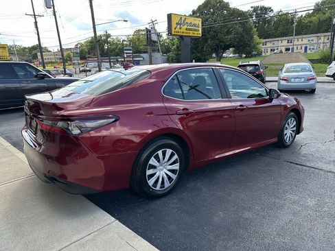 Used 2021 Toyota Camry LE w/ Cold Weather Package FWD image 3