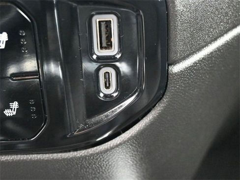 Used 2023 GMC Sierra 1500 Elevation w/ X31 Off-Road Package image 4