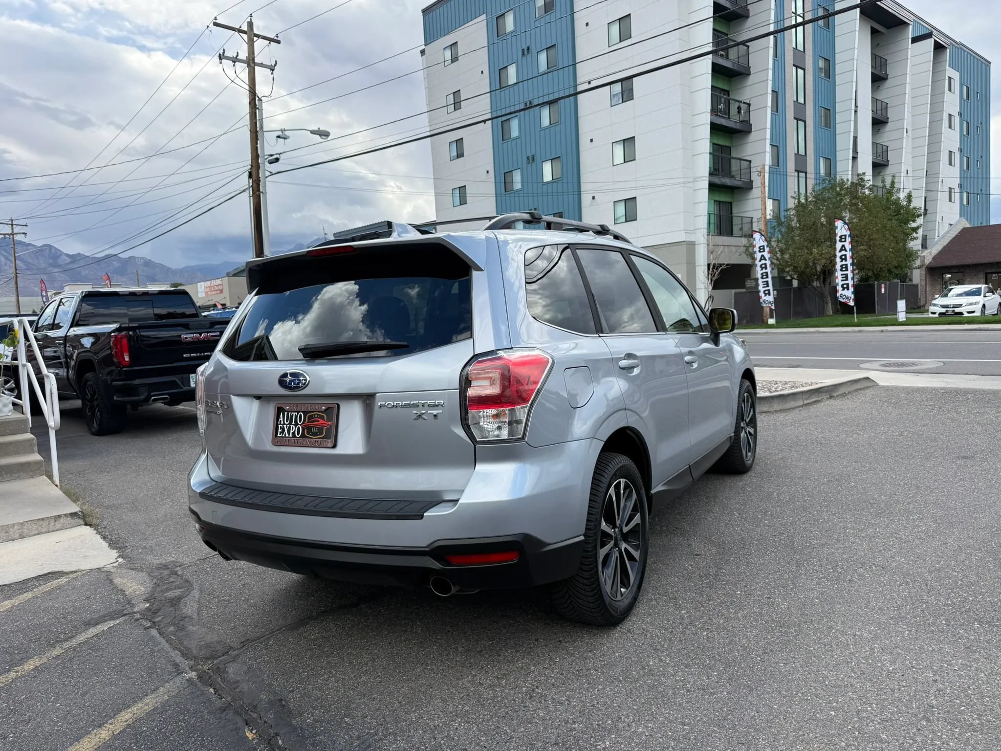 Used 2017 Subaru Forester 2.0XT Premium w/ Popular Package #2A AWD/4WD image 5