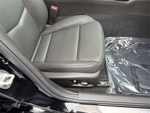 Certified 2025 Cadillac CT4 Luxury image 14