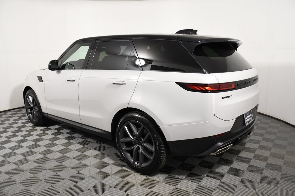 New 2026 Land Rover Range Rover Sport SE AWD/4WD image 3