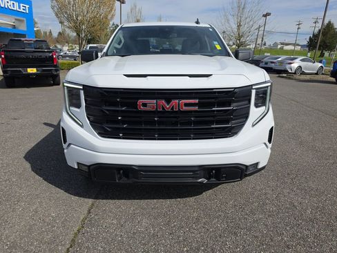 Certified 2025 GMC Sierra 1500 Elevation AWD/4WD image 9
